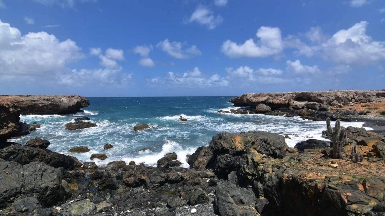 Black Stone Beach (Aruba)