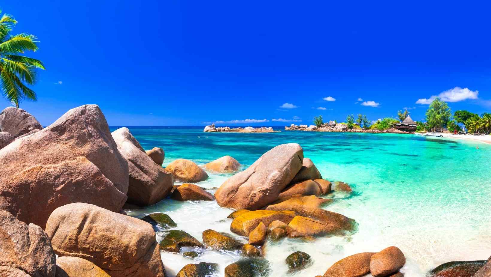 Seychelles mare e sassi 